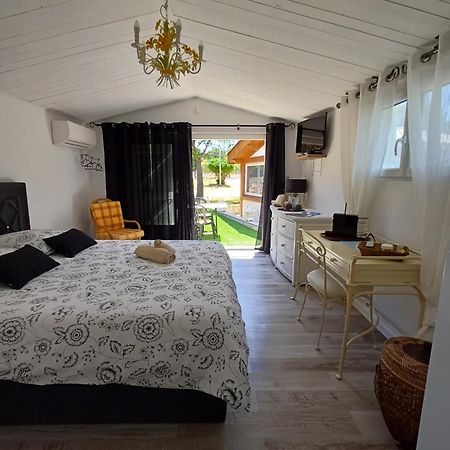 Margaux Bed & Breakfast Le Plan-de-la-Tour Exterior photo